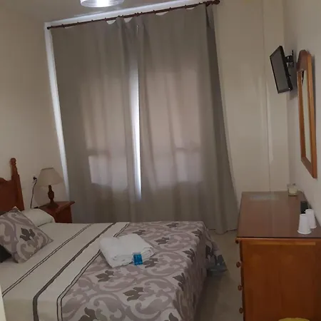 Galea Centro بيت ضيافة سان بيذرو ذي ألكانتا
