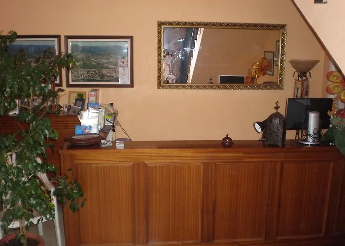 Konukevi Galea Centro 2*